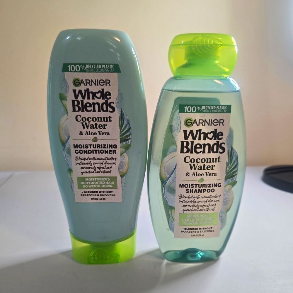 Garnier Whole Blends Coconut Water & Aloe Vera Moisturizing Shampoo 12.5 fl oz